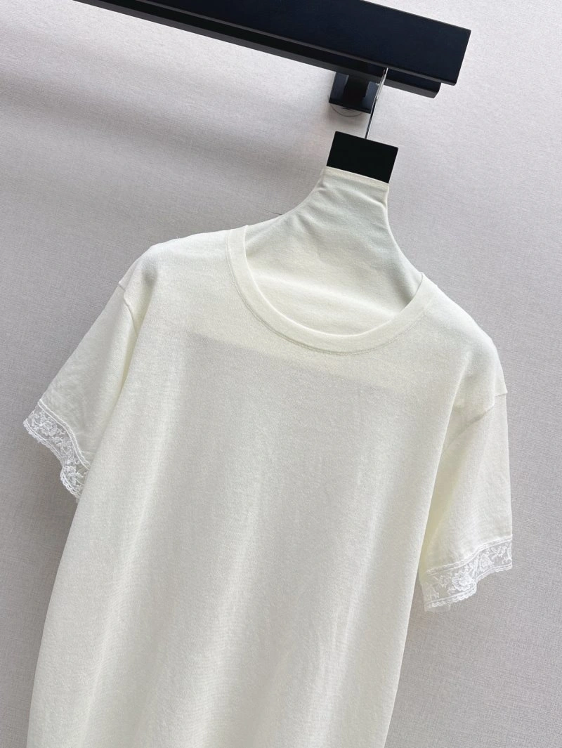 FashionForward Unclassified Brand T-Shirts 147092