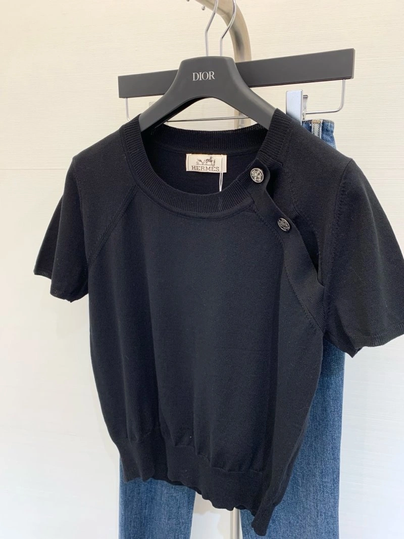 OdorResistant Unclassified Brand T-Shirts 147086
