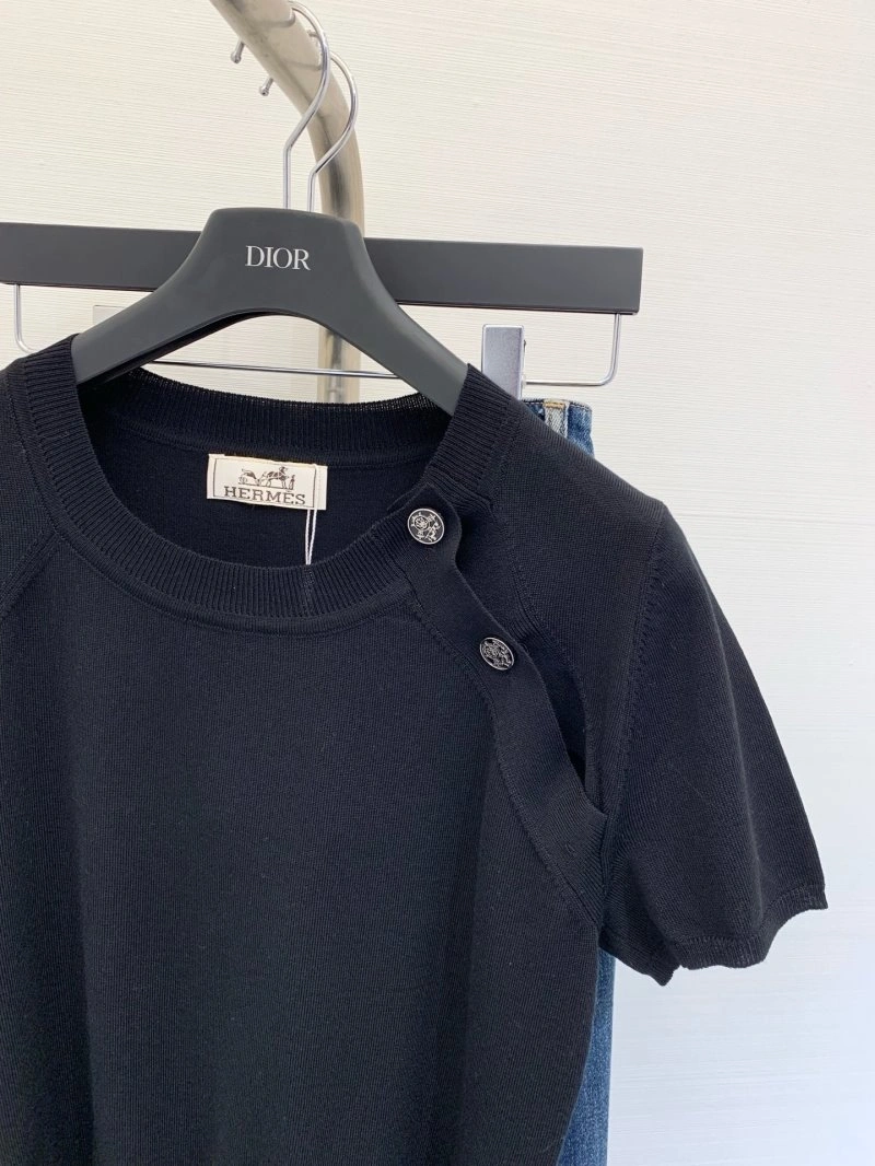 OdorResistant Unclassified Brand T-Shirts 147086