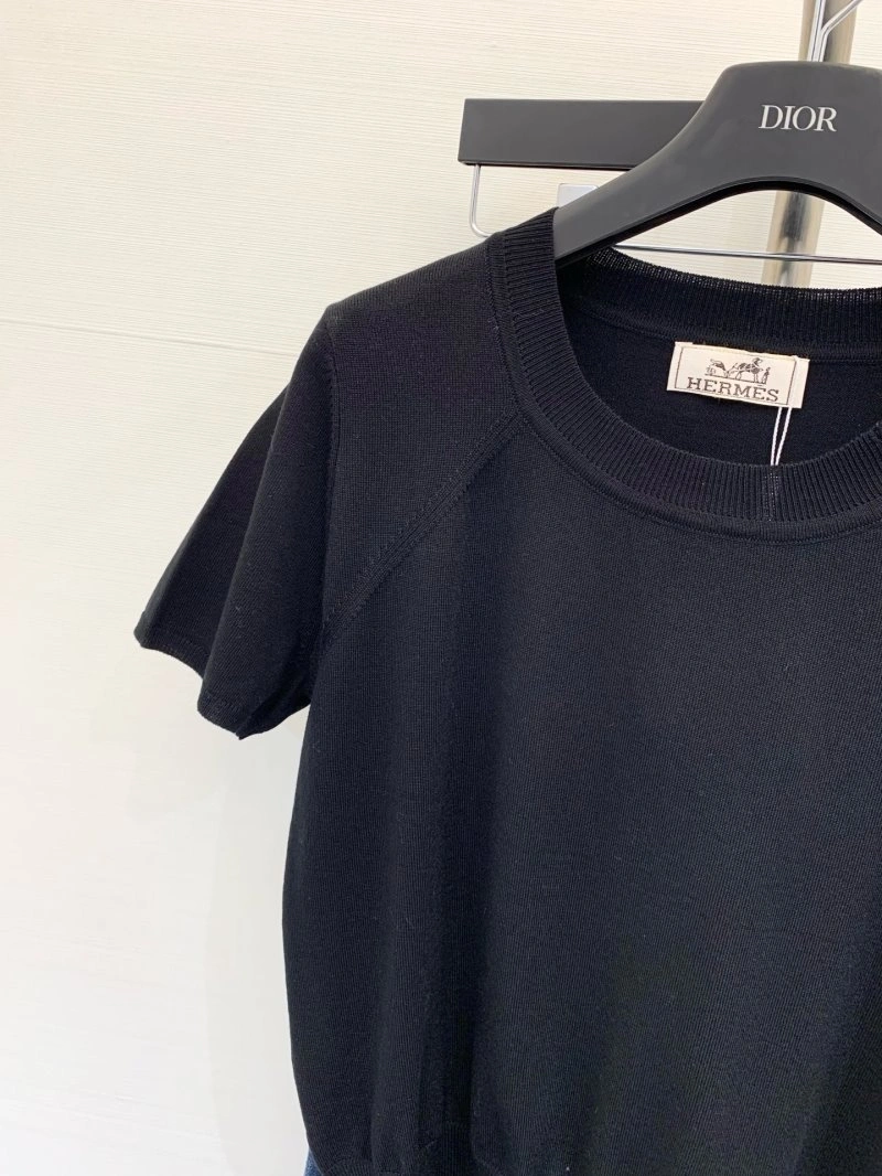 OdorResistant Unclassified Brand T-Shirts 147086