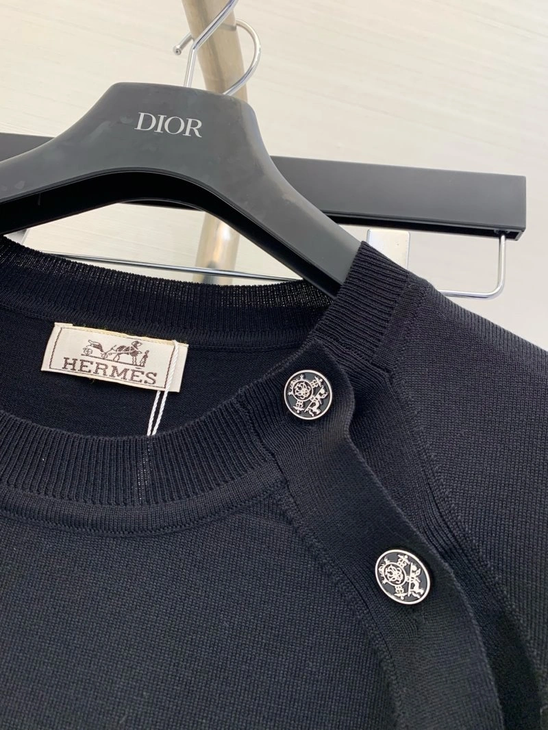 OdorResistant Unclassified Brand T-Shirts 147086