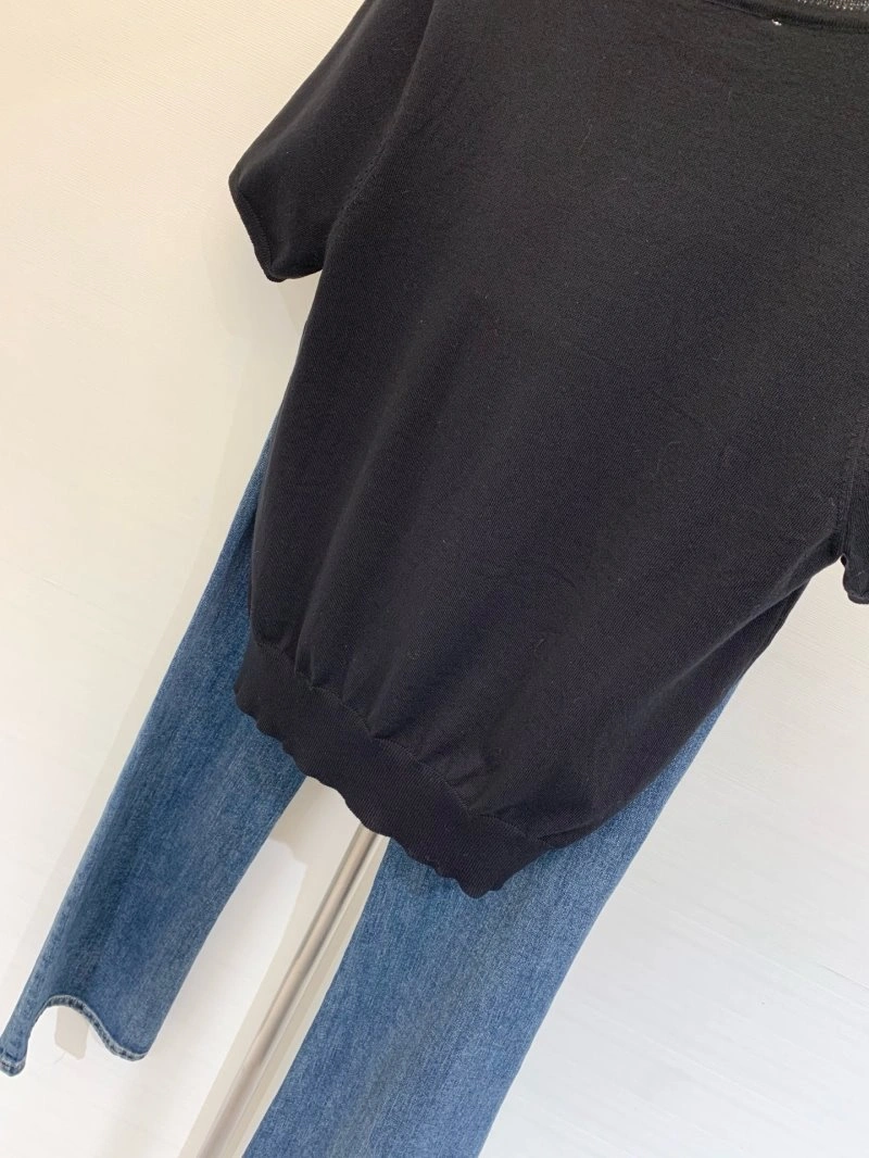OdorResistant Unclassified Brand T-Shirts 147086