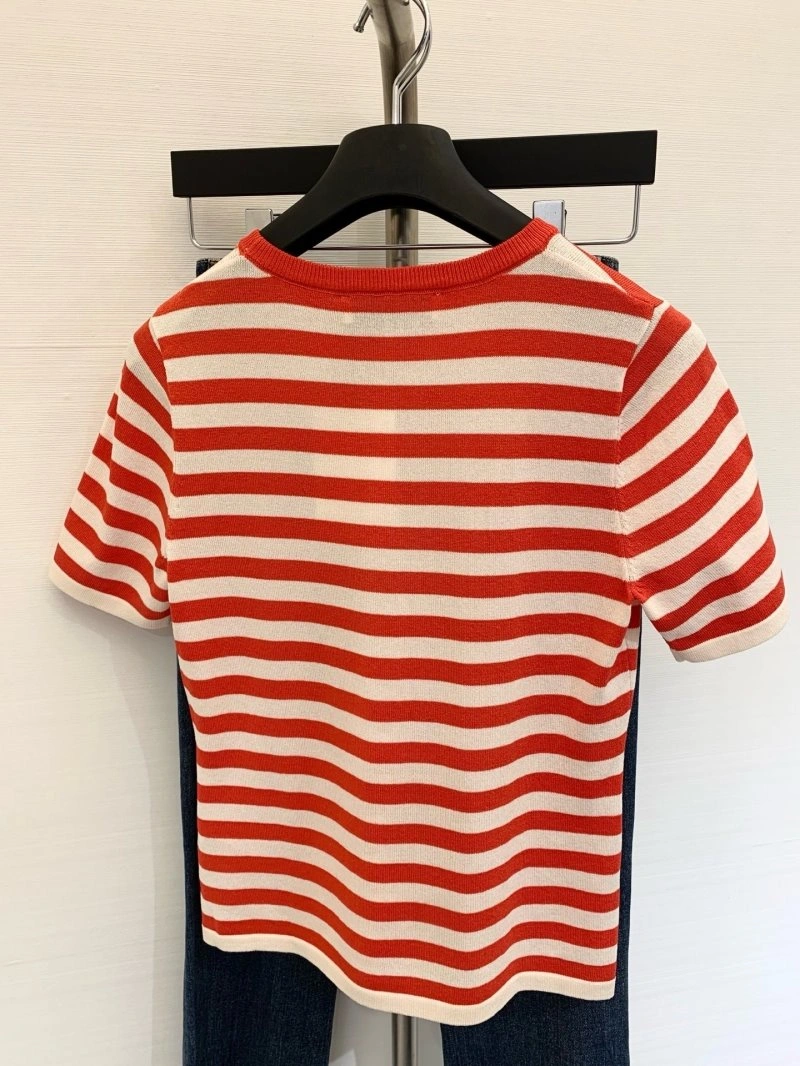 Classic Unclassified Brand T-Shirts 147078