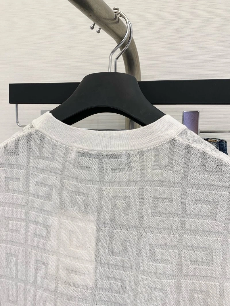 Durable Unclassified Brand T-Shirts 147080