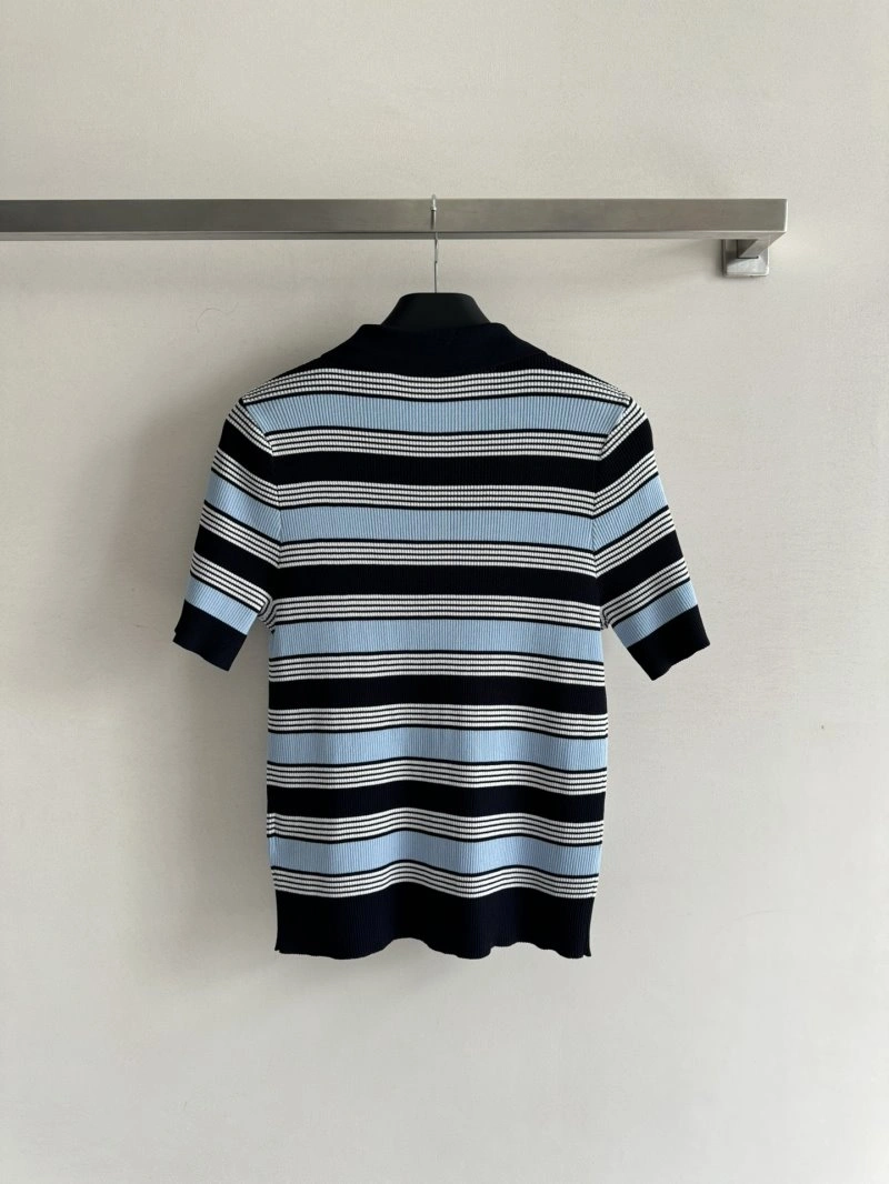 Timeless Unclassified Brand T-Shirts 147070