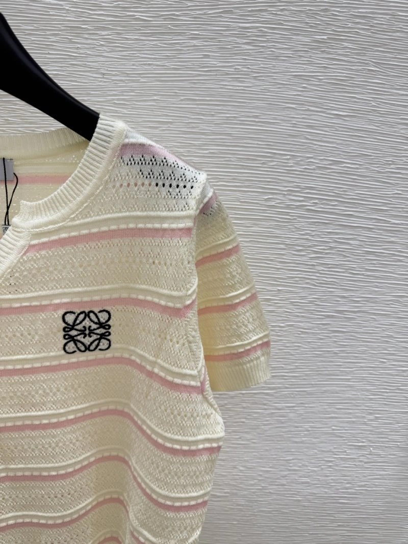 Comfortable Unclassified Brand T-Shirts 147077