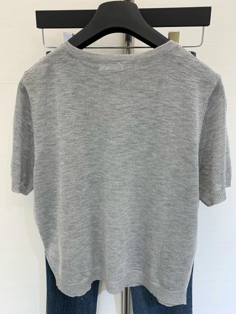 Unique Unclassified Brand T-Shirts 147050