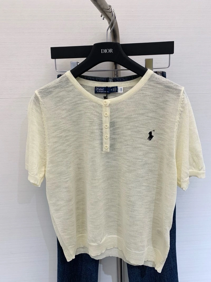Effortless Unclassified Brand T-Shirts 147046