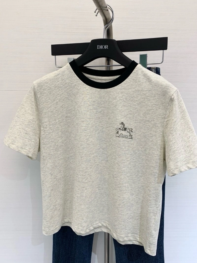 Functional Unclassified Brand T-Shirts 147040