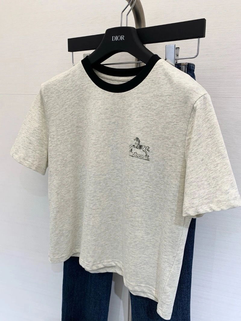 Functional Unclassified Brand T-Shirts 147040
