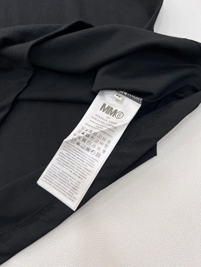 Sleek Unclassified Brand T-Shirts 147028