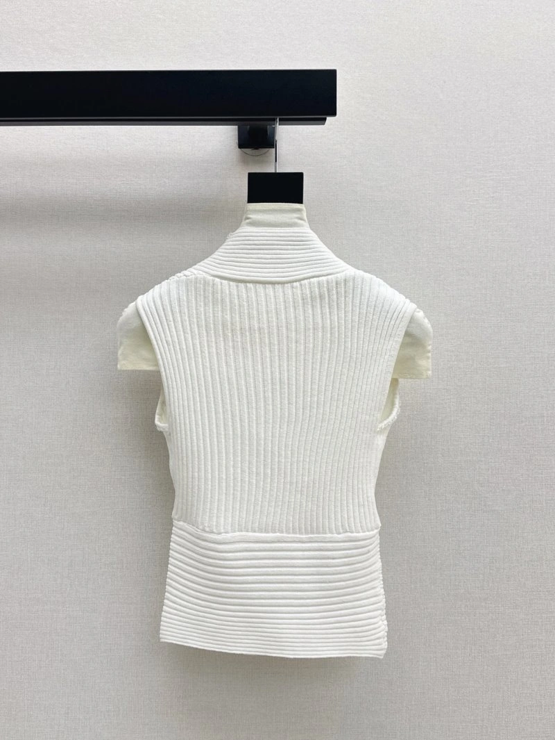 Packable Unclassified Brand T-Shirts 147023