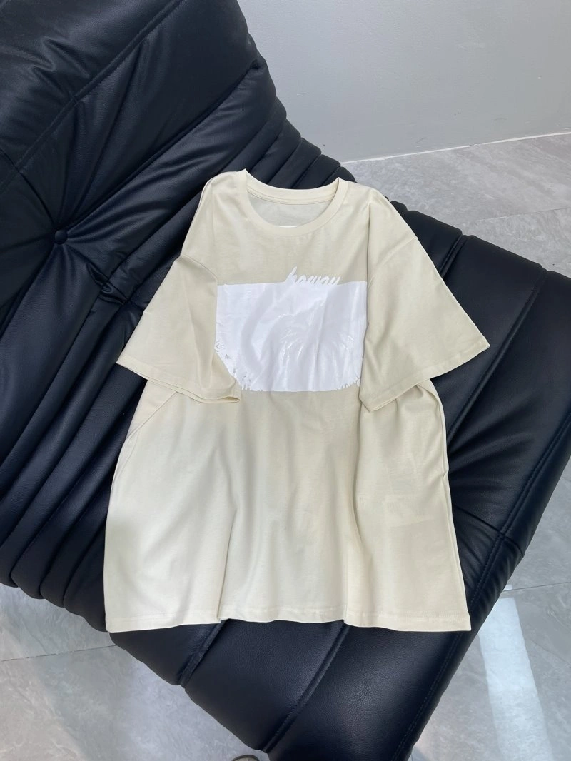 Youthful Unclassified Brand T-Shirts 147008