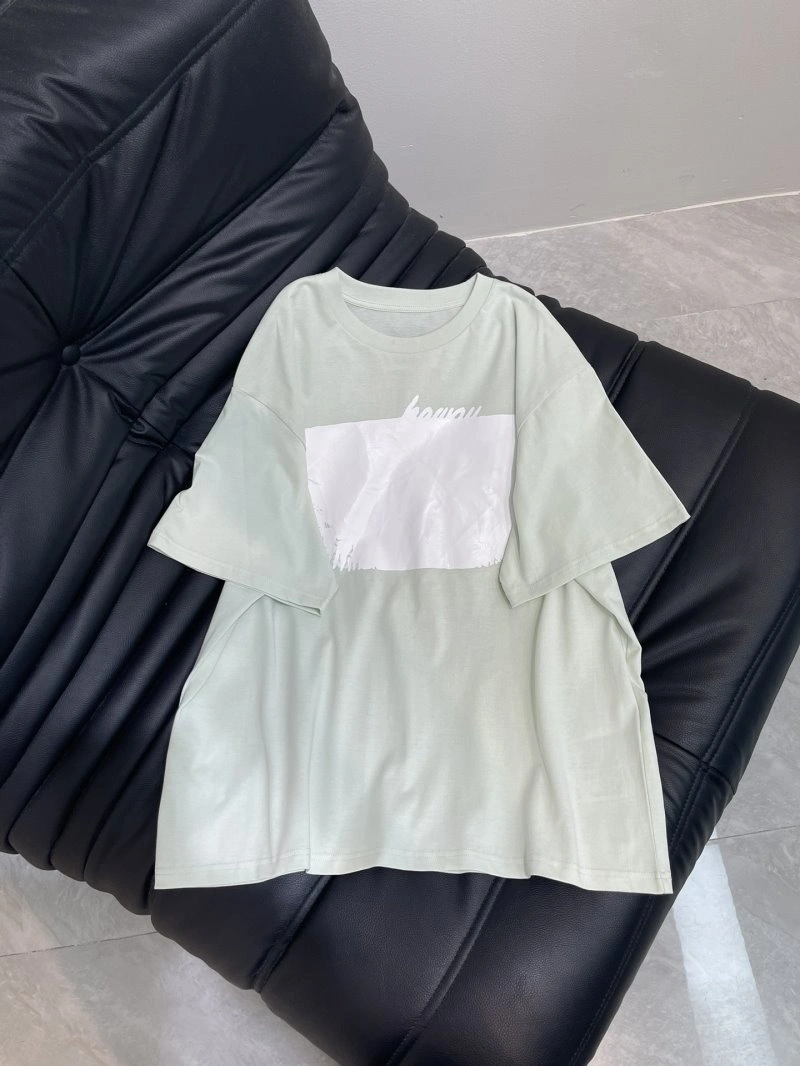 Youthful Unclassified Brand T-Shirts 147008