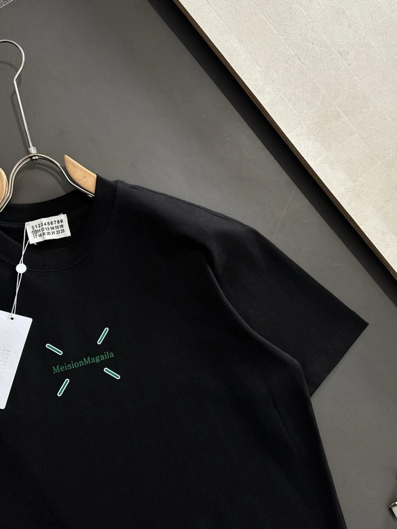 Stylish Unclassified Brand T-Shirts 160016