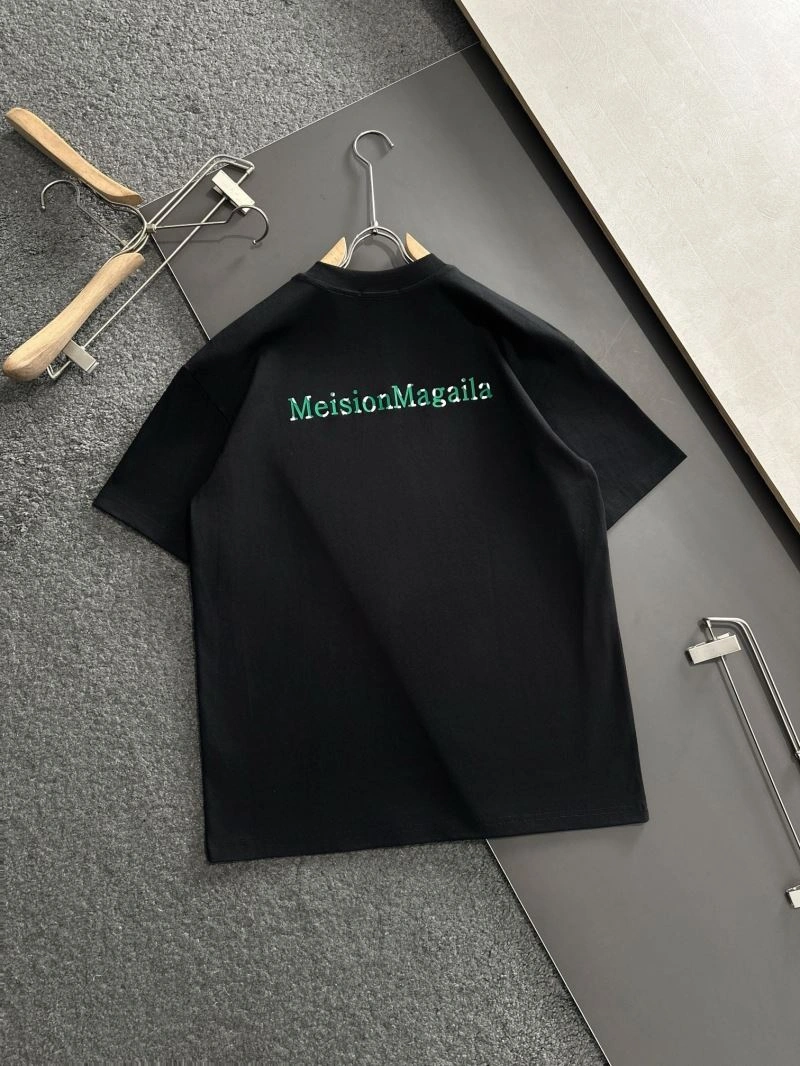 Stylish Unclassified Brand T-Shirts 160016