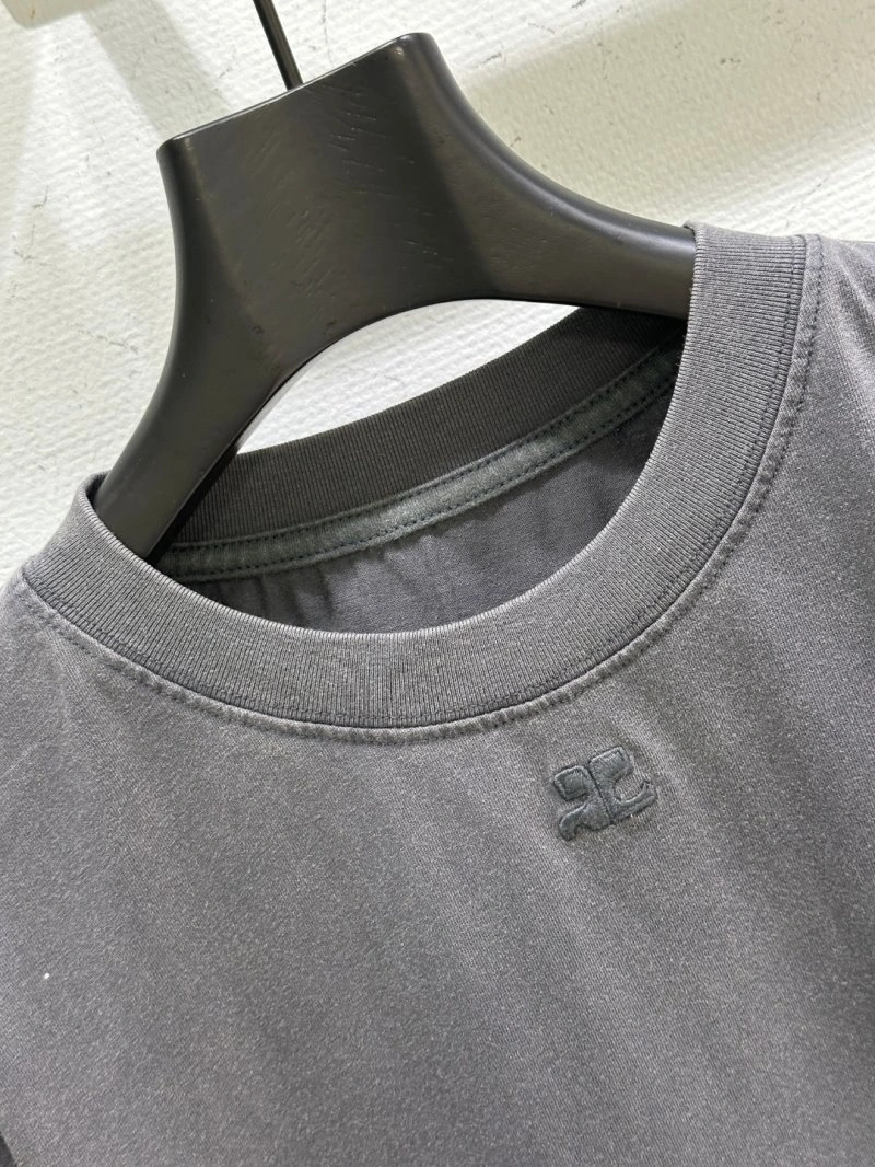 Neat Unclassified Brand T-Shirts 153513