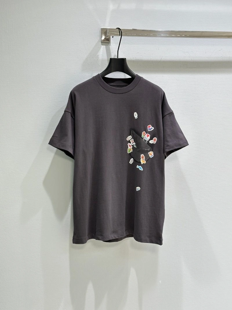 SunProtective Unclassified Brand T-Shirts 153505