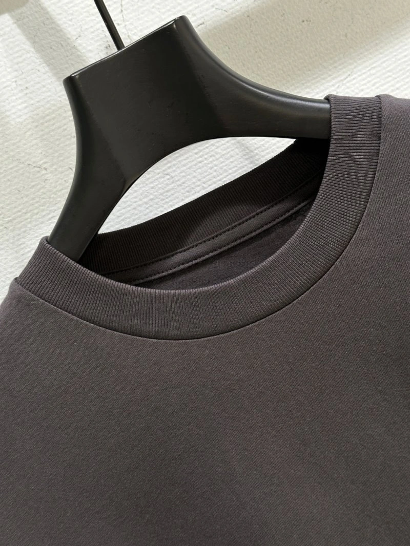 SunProtective Unclassified Brand T-Shirts 153505