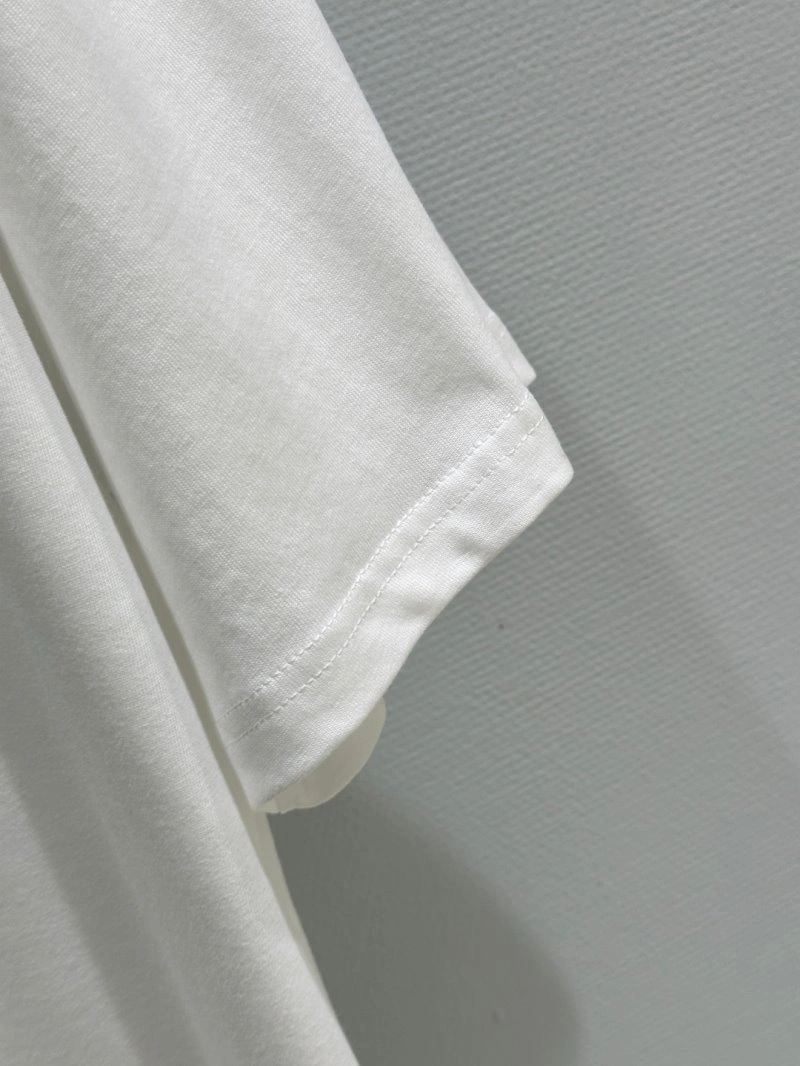 OdorResistant Unclassified Brand T-Shirts 153499