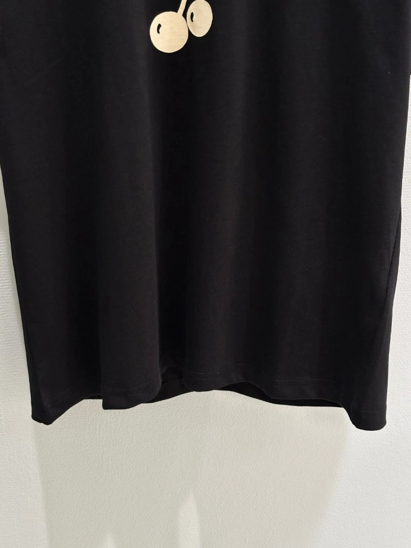 Flexible Unclassified Brand T-Shirts 153495