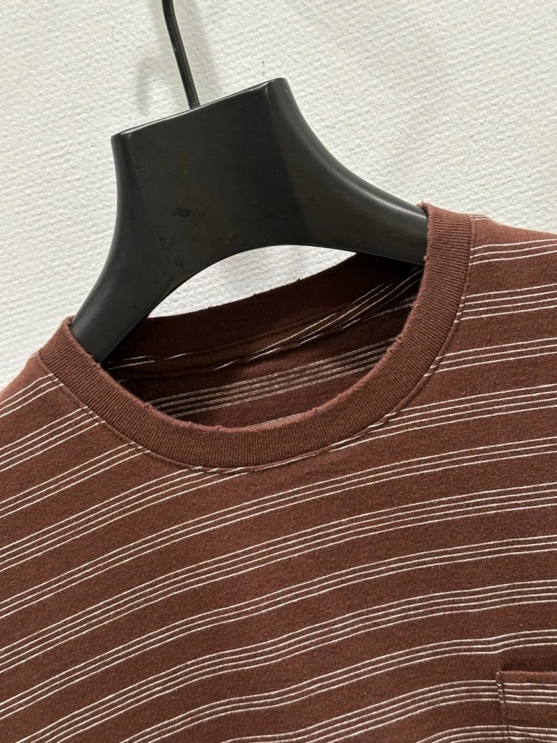 Timeless Unclassified Brand T-Shirts 153502