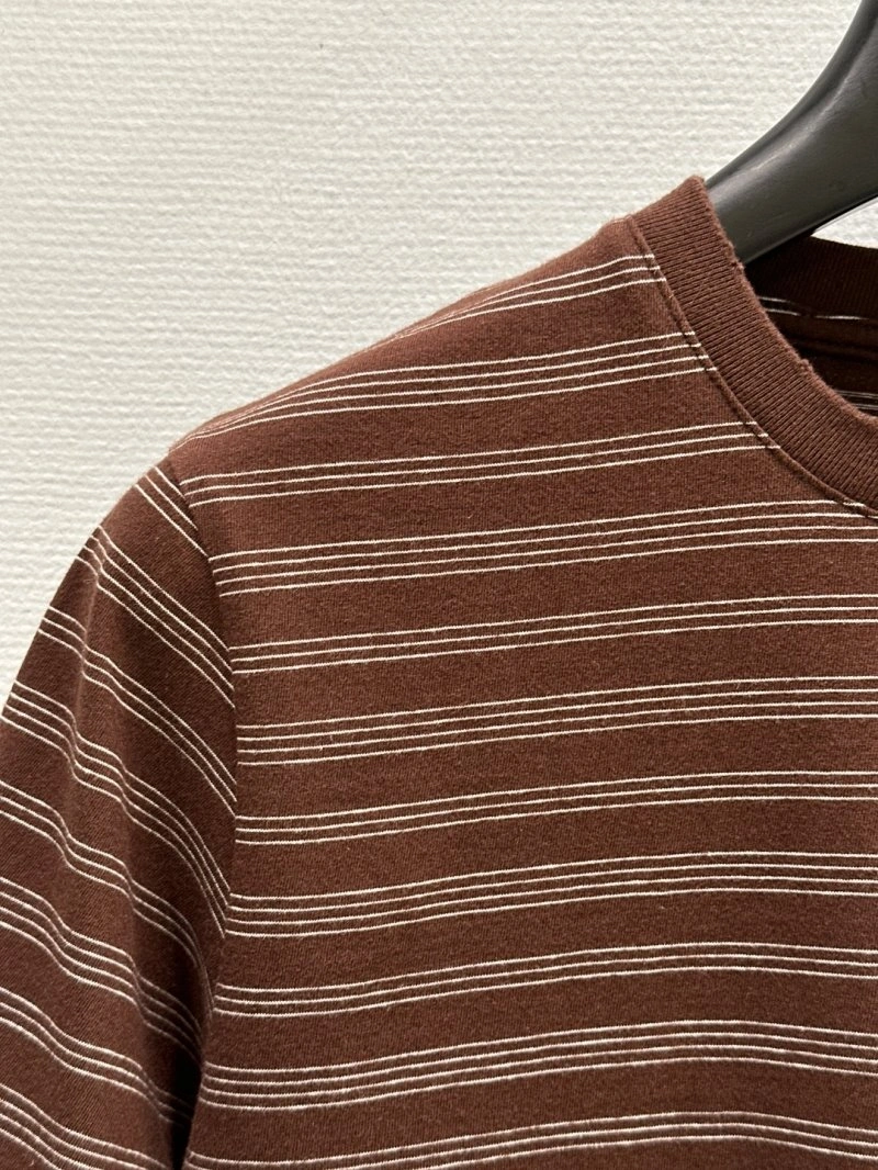 Timeless Unclassified Brand T-Shirts 153502