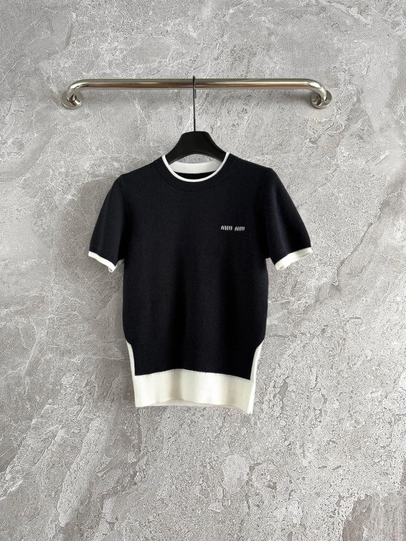 OnTrend Unclassified Brand T-Shirts 153497