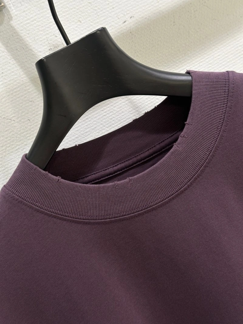 Unclassified Brand T-Shirts FashionForward 153469