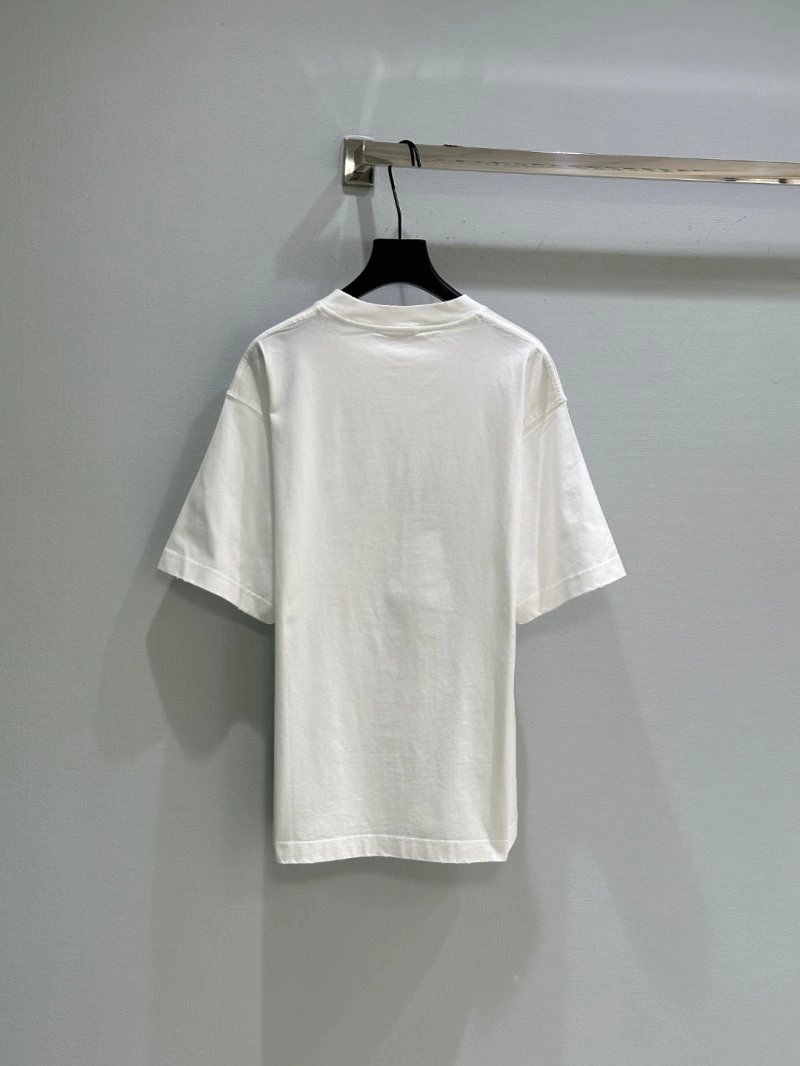 Vibrant Unclassified Brand T-Shirts 153466