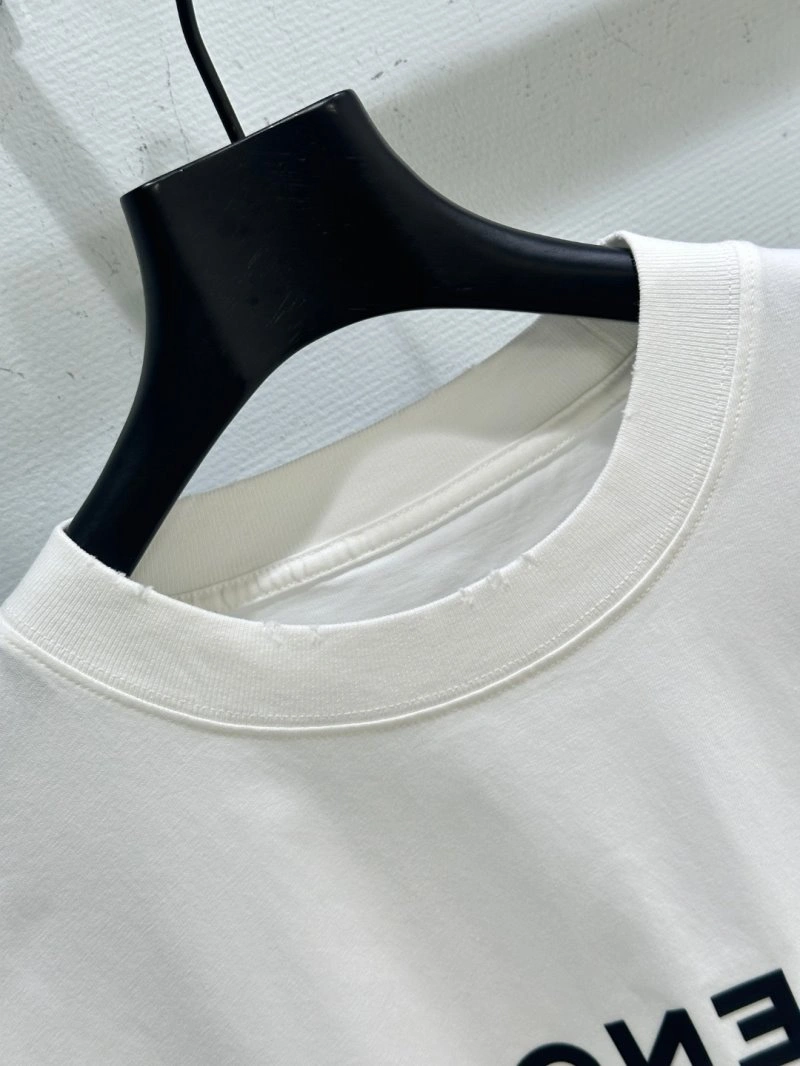 WrinkleFree Unclassified Brand T-Shirts 153464