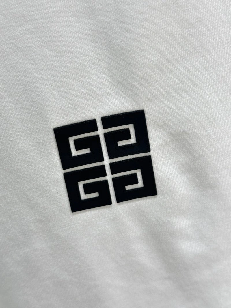 WrinkleFree Unclassified Brand T-Shirts 153464