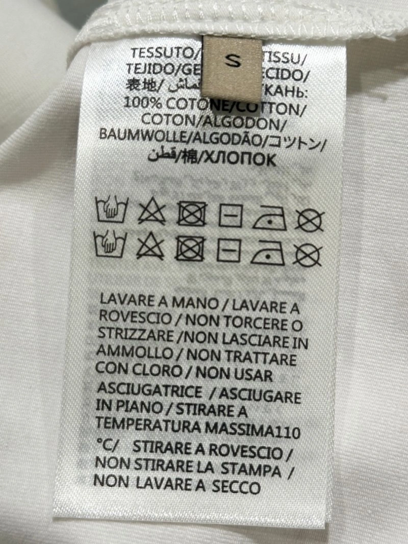 Upgraded Unclassified Brand T-Shirts 153458