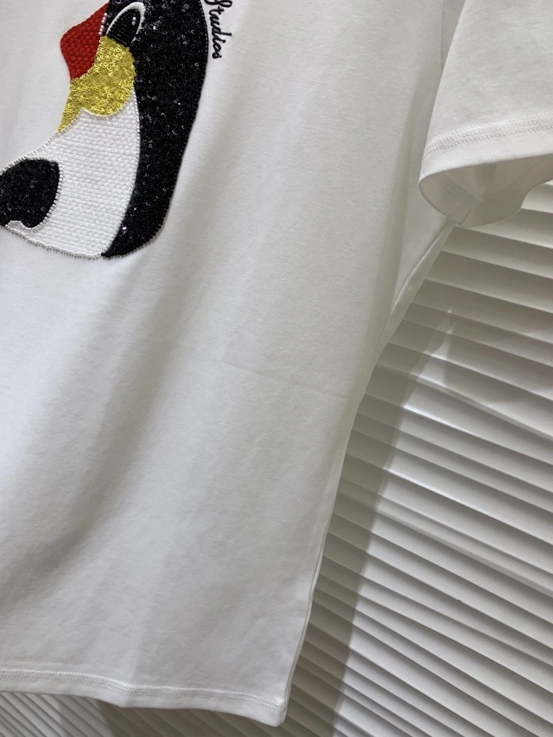 Durable Unclassified Brand T-Shirts 153454