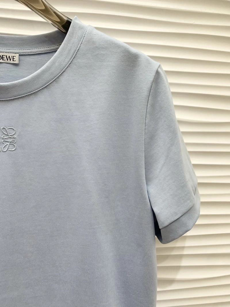 Neat Unclassified Brand T-Shirts 153450