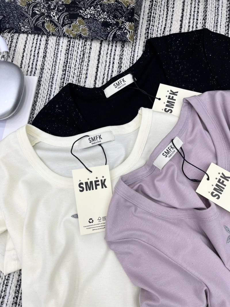 WrinkleFree Unclassified Brand T-Shirts 153456