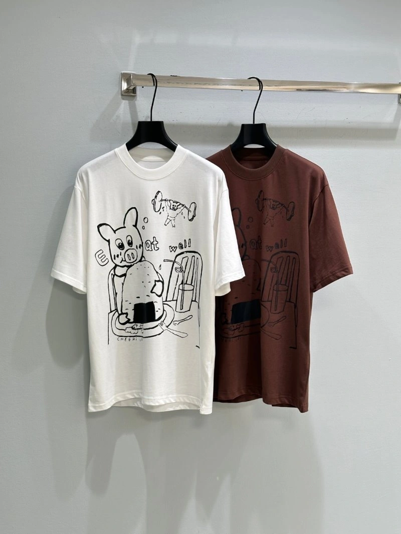 Bold Unclassified Brand T-Shirts 153432