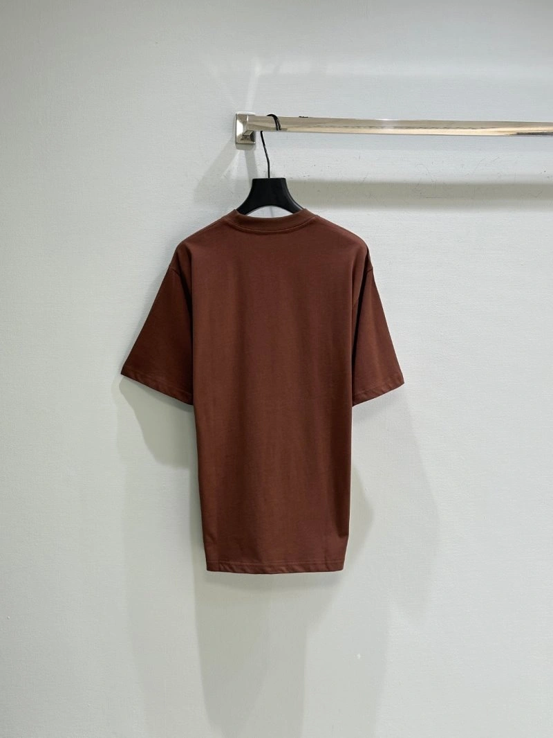 Chic Unclassified Brand T-Shirts 153429