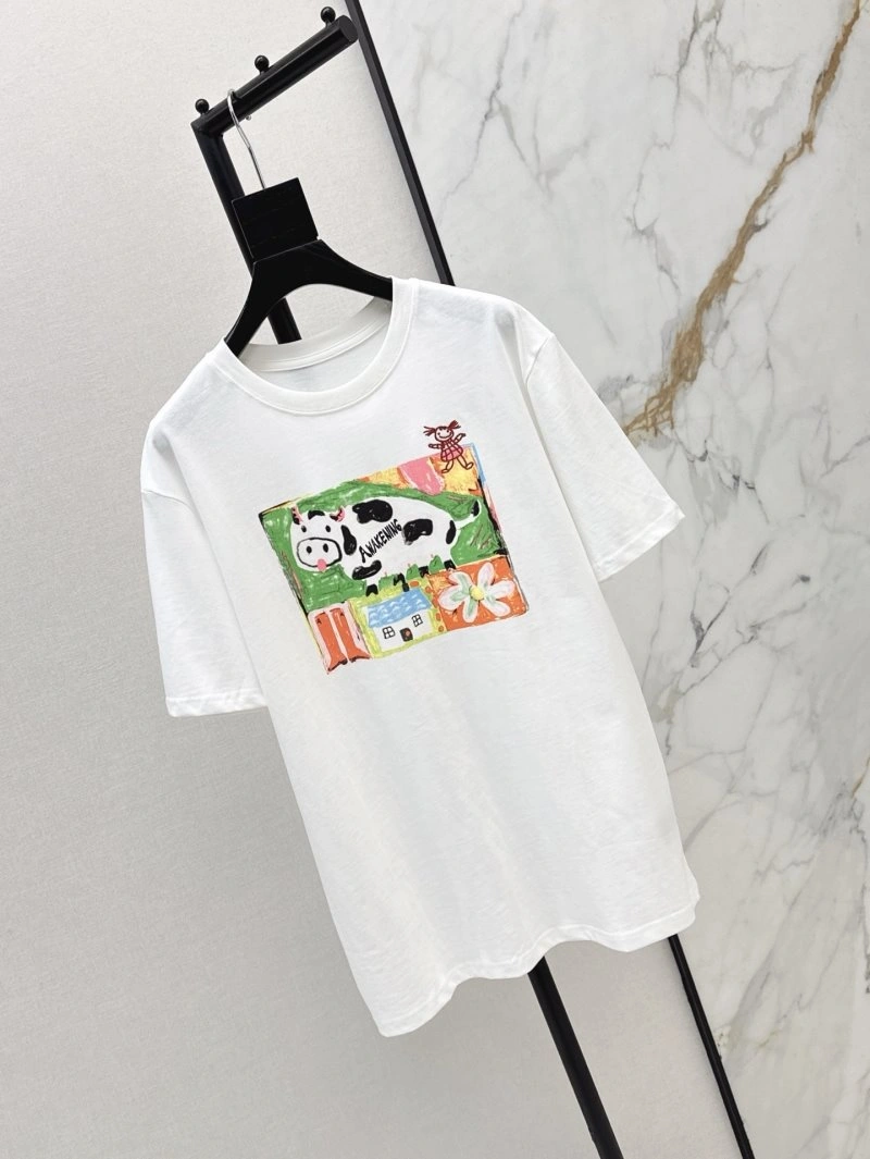 Functional Unclassified Brand T-Shirts 153419