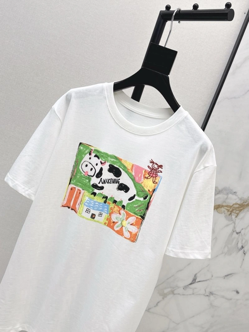 Functional Unclassified Brand T-Shirts 153419