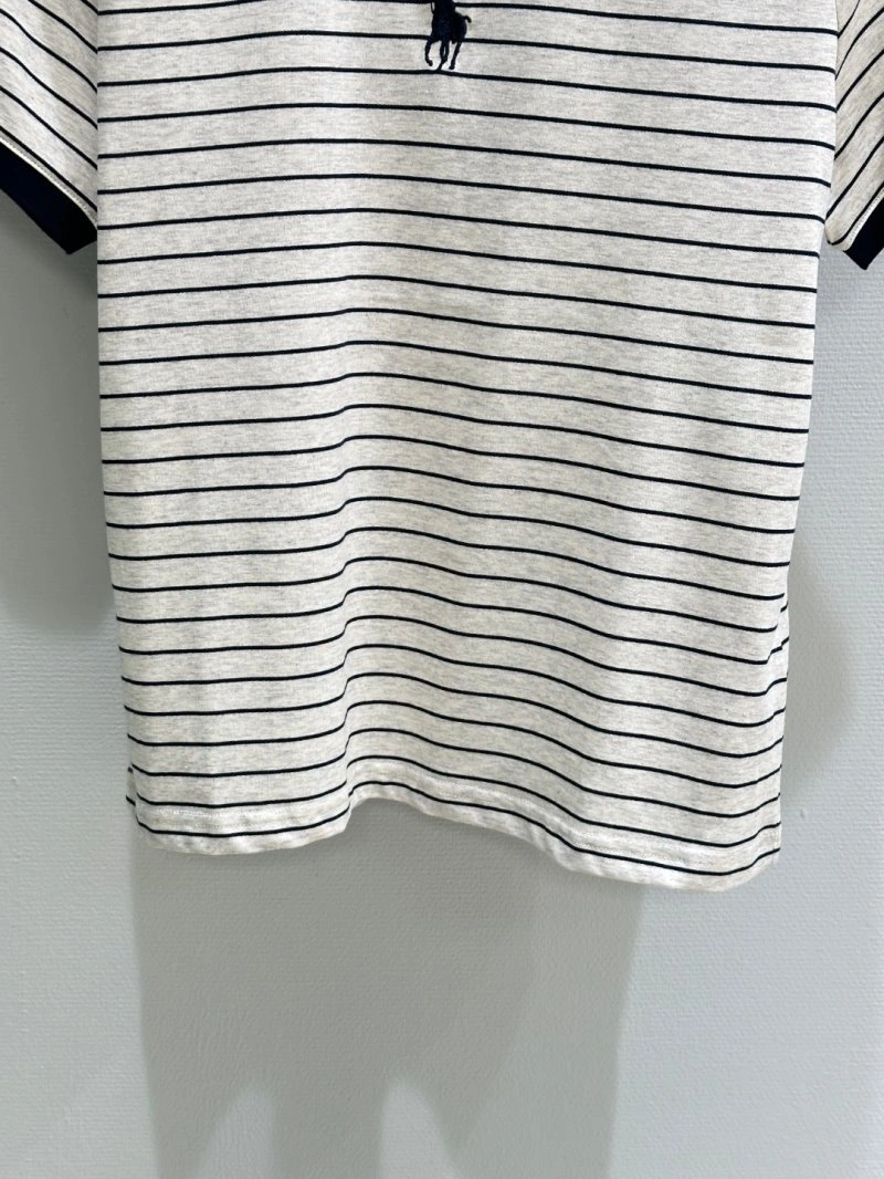 FashionForward Unclassified Brand T-Shirts 153416