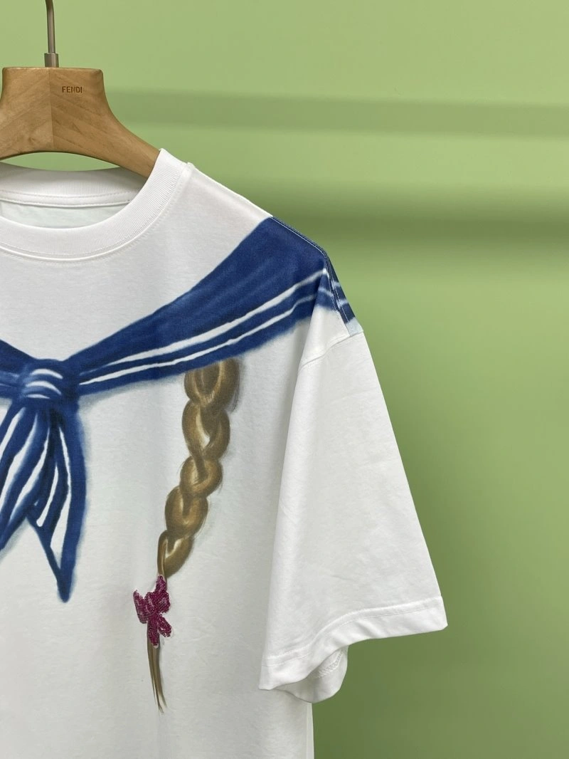 Upgraded Unclassified Brand T-Shirts 153399