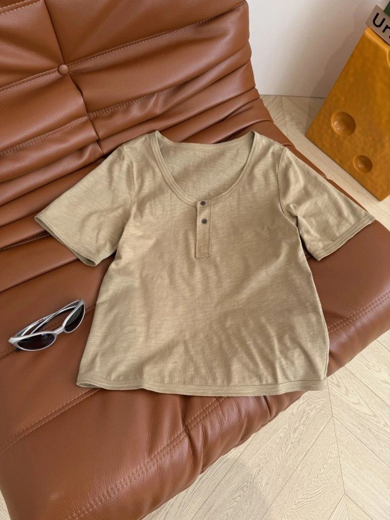WellDesigned Unclassified Brand T-Shirts 153410