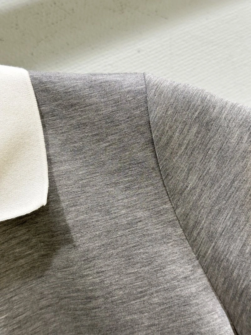 SunProtective Unclassified Brand T-Shirts 153397