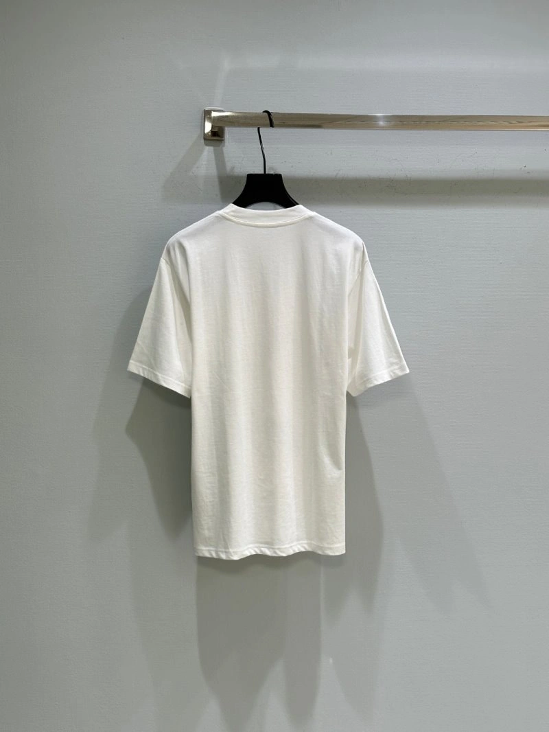 FashionForward Unclassified Brand T-Shirts 153395