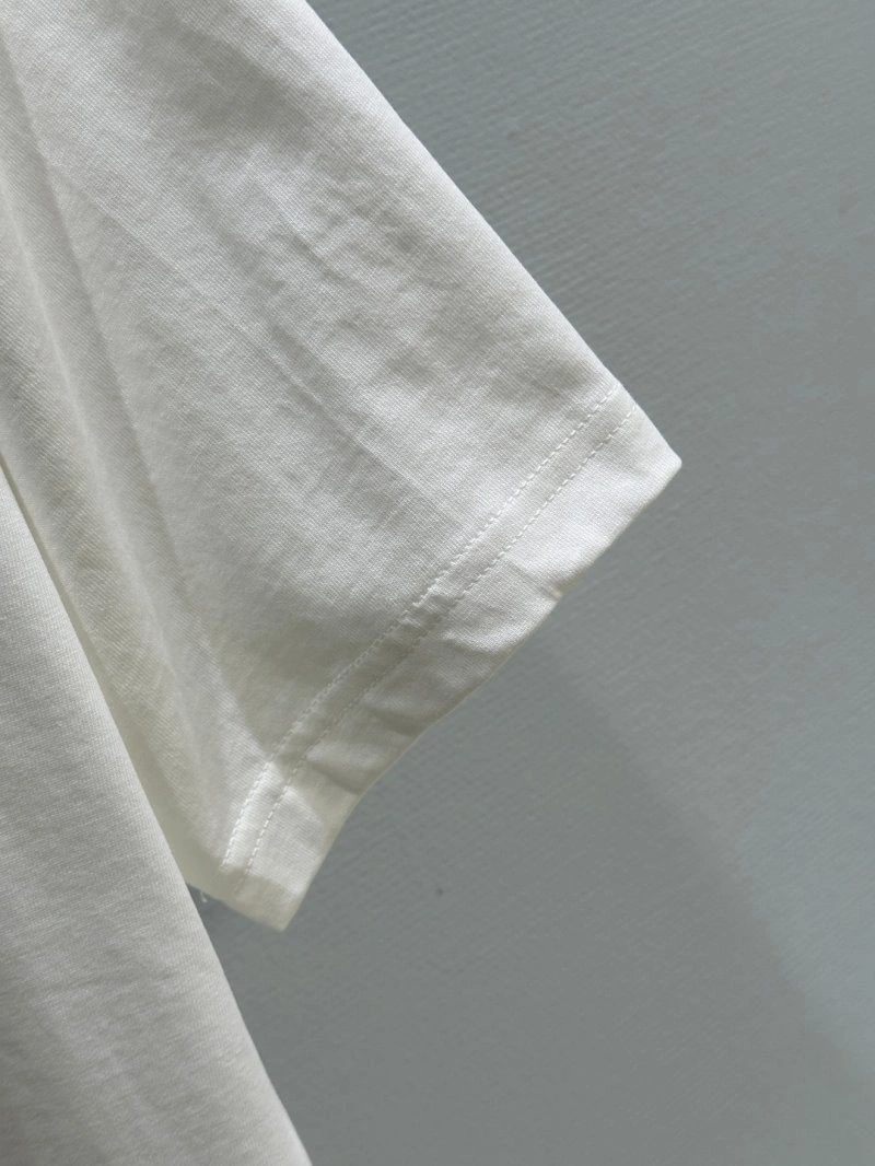 FashionForward Unclassified Brand T-Shirts 153395