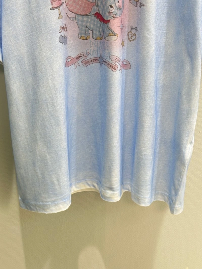 Modern Unclassified Brand T-Shirts 153418