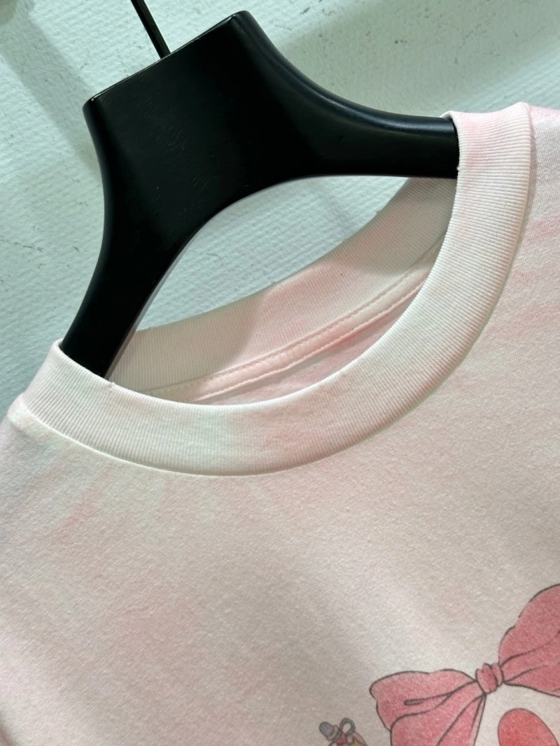 Classic Unclassified Brand T-Shirts 153389