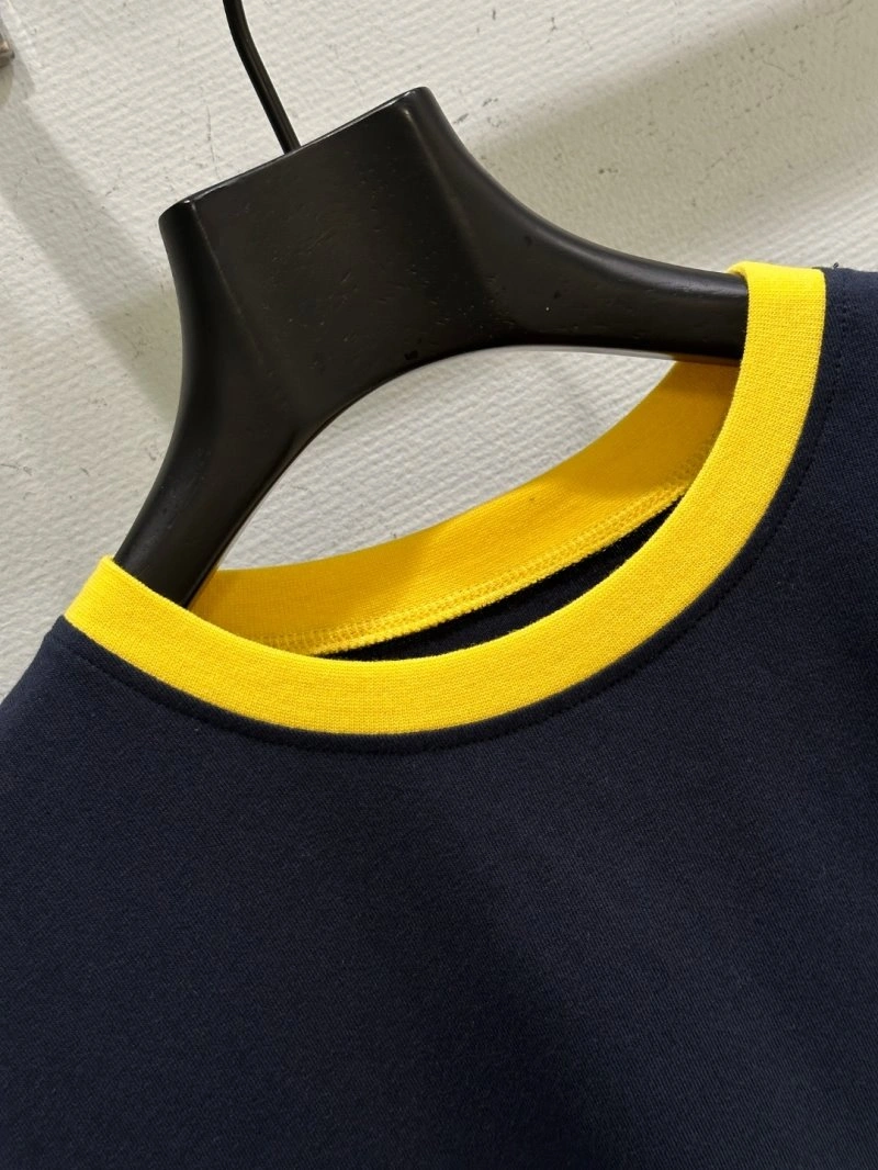 Lightweight Unclassified Brand T-Shirts 153391