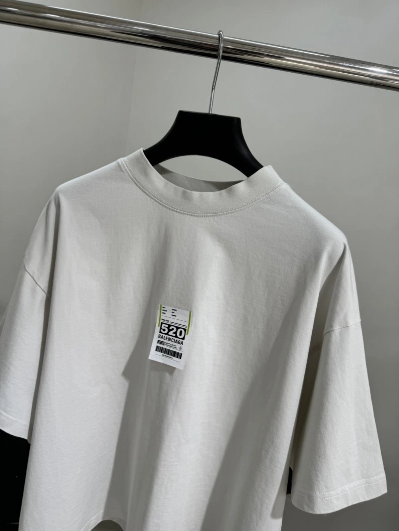 Compact Unclassified Brand T-Shirts 153378